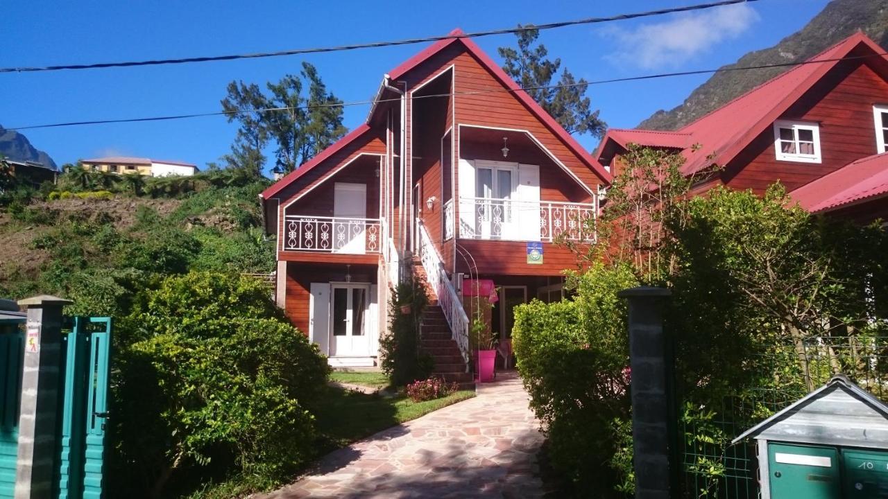 Le Jean Robert Bed & Breakfast Salazie Luaran gambar